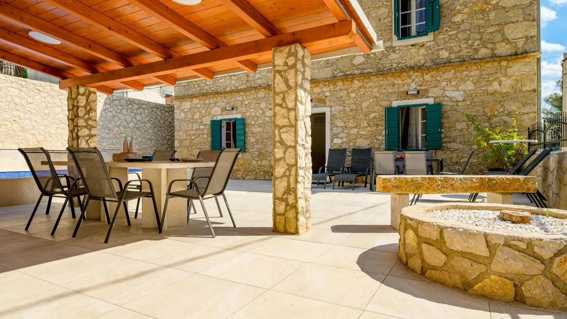 Holiday House Nerezine Holiday home